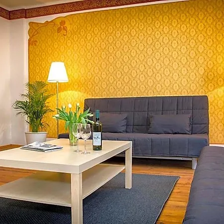 Apart Otel Mitte 3*